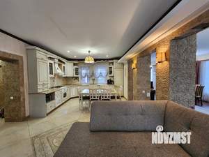 Дом 265м², 2-этажный, на длительный срок,