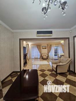 Коттедж 156м², 2-этажный, на длительный срок,