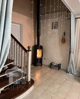 Дом 160м², 2-этажный, участок 8 сот.