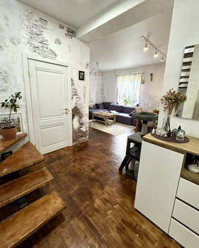 Дом 146м², 2-этажный, участок 4 сот.