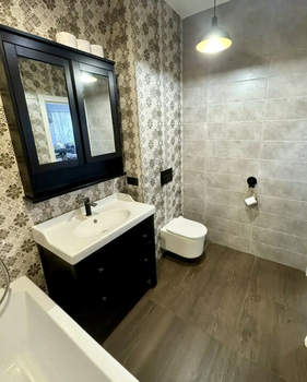 Дом 146м², 2-этажный, участок 4 сот.