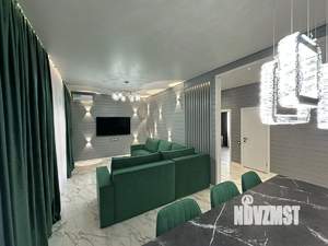 Дом 199м², 2-этажный, участок 10 сот.