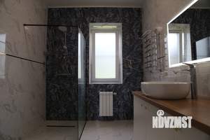 Дом 313м², 3-этажный, участок 16 сот.