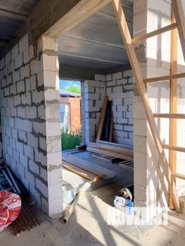 Дом 212м², 2-этажный, участок 18 сот.  