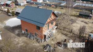 Дом 181м², 2-этажный, участок 10 сот.  