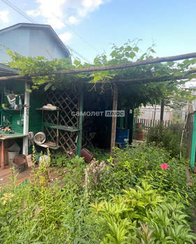 Дом 30м&sup2;, 2-этажный, участок 8 сот.  