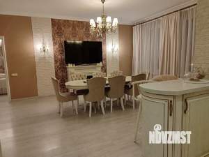 Коттедж 405м², 2-этажный, участок 20 сот.  