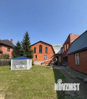 Дом 407м², 2-этажный, участок 15 сот.  