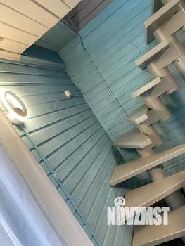 Дом 407м², 2-этажный, участок 15 сот.  