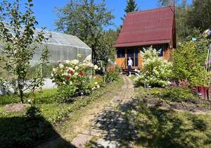 Дом 30м², 2-этажный, участок 6 сот.  