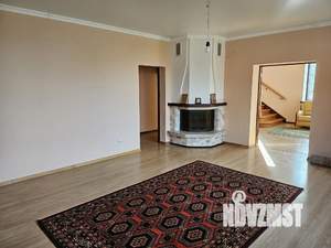 Коттедж 400м², 3-этажный, участок 15 сот.  