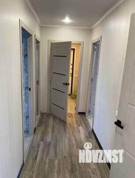 Дом 100м&sup2;, 1-этажный, участок 6 сот.  