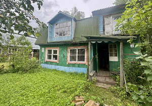 Дом 40м², 2-этажный, участок 8 сот.  