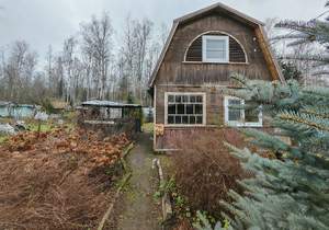 Дом 45м&sup2;, 2-этажный, участок 6 сот.  