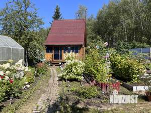 Дом 30м², 2-этажный, участок 6 сот.  