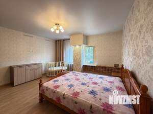 Дом 140м&sup2;, 2-этажный, участок 16 сот.  