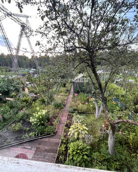 Дом 30м&sup2;, 2-этажный, участок 8 сот.  