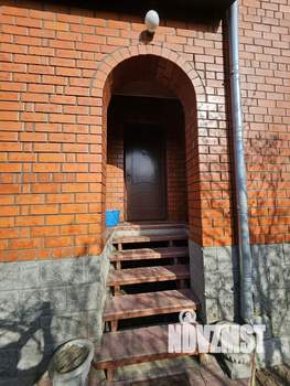 Коттедж 400м², 3-этажный, участок 15 сот.  