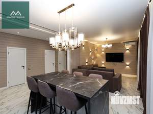 Дом 200м&sup2;, 2-этажный, участок 10 сот.  