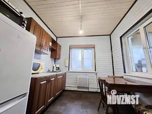 Дом 76м&sup2;, 2-этажный, участок 9 сот.  