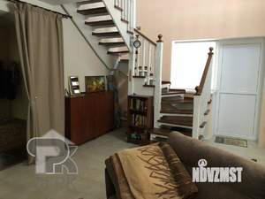 Дом 160м&sup2;, 2-этажный, участок 8 сот.  