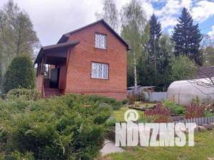 Дом 80м&sup2;, 2-этажный, участок 6 сот.  