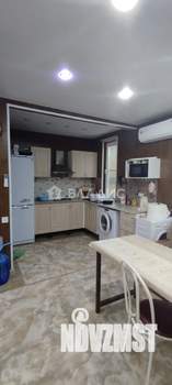 Дом 140м&sup2;, 2-этажный, участок 8 сот.  