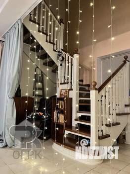 Дом 160м², 2-этажный, участок 8 сот.  