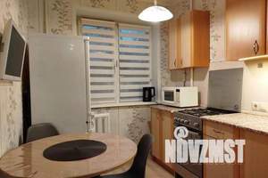 2-к квартира, посуточно, 48м2, 3/9 этаж