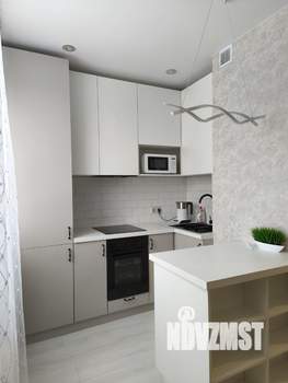 1-к квартира, посуточно, 39м2, 7/16 этаж