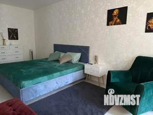 1-к квартира, посуточно, 40м2, 10/17 этаж