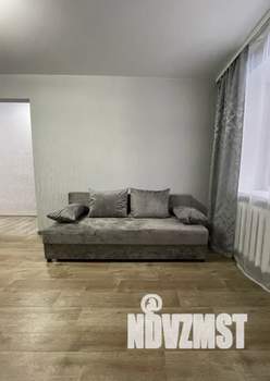 2-к квартира, посуточно, 43м2, 2/4 этаж