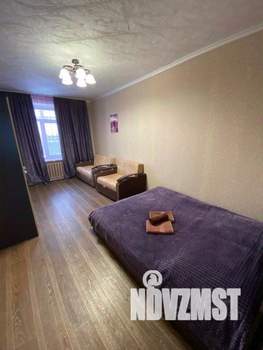 2-к квартира, посуточно, 55м2, 1/1 этаж