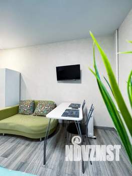 Студия квартира, посуточно, 26м2, 1/5 этаж