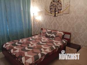 2-к квартира, посуточно, 45м2, 9/17 этаж