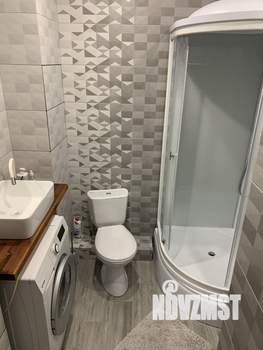 Студия квартира, на длительный срок, 32м2, 1/12 этаж