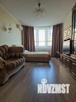 1-к квартира, посуточно, 42м2, 1/1 этаж