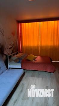 Студия квартира, посуточно, 35м2, 9/9 этаж