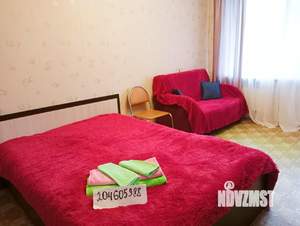 1-к квартира, посуточно, 41м2, 9/10 этаж