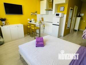 Студия квартира, посуточно, 32м2, 7/10 этаж