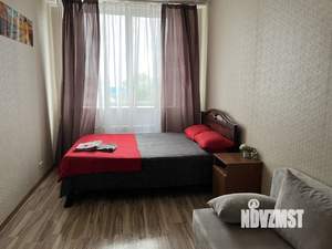 Студия квартира, посуточно, 40м2, 5/9 этаж