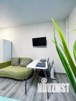 Студия квартира, посуточно, 26м2, 1/5 этаж