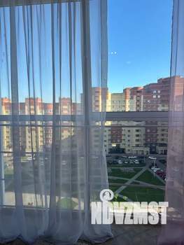 Студия квартира, посуточно, 33м2, 10/17 этаж