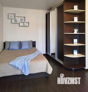 1-к квартира, посуточно, 35м2, 5/5 этаж