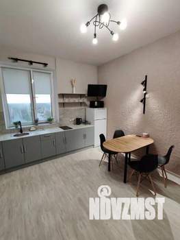 1-к квартира, посуточно, 38м2, 1/1 этаж