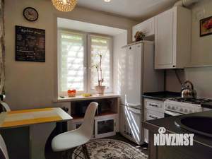 2-к квартира, посуточно, 48м2, 1/1 этаж