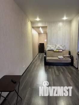 Студия квартира, посуточно, 40м2, 6/10 этаж