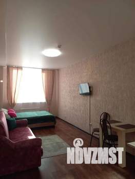 1-к квартира, посуточно, 35м2, 5/10 этаж
