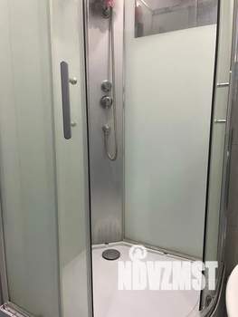 Студия квартира, посуточно, 40м2, 6/10 этаж