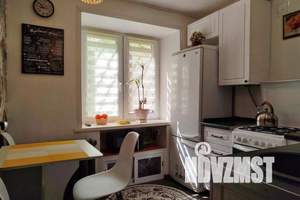 2-к квартира, посуточно, 44м2, 1/5 этаж